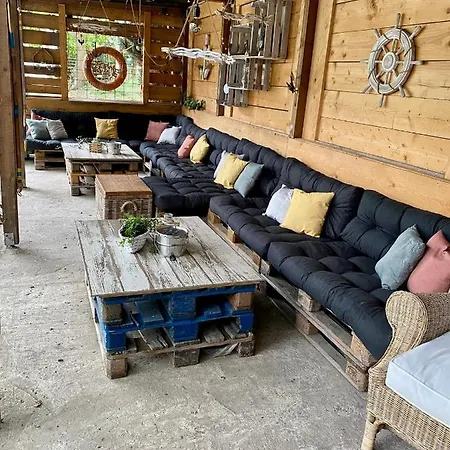 Aparthotel Tiny House Bigge Im Pier9 Tiny House